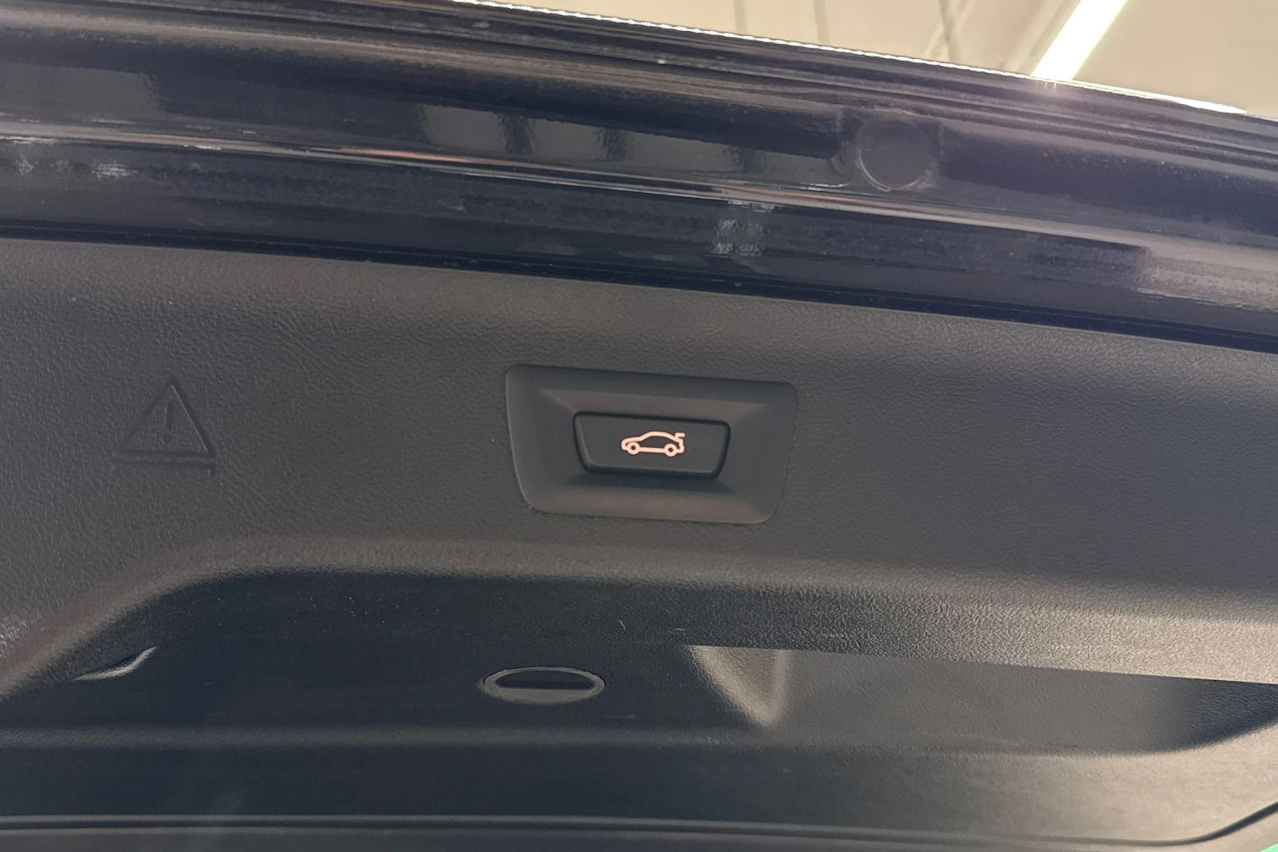 Musta BMW 530 2017 kuva 15.