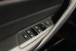 Musta BMW 530 2017 kuva 27.