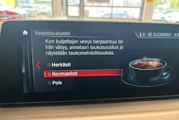 musta BMW 530 2017 kuva 21.