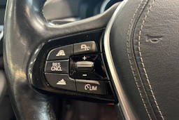 musta BMW 530 2017 kuva 25.