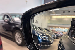 musta BMW 530 2017 kuva 36.