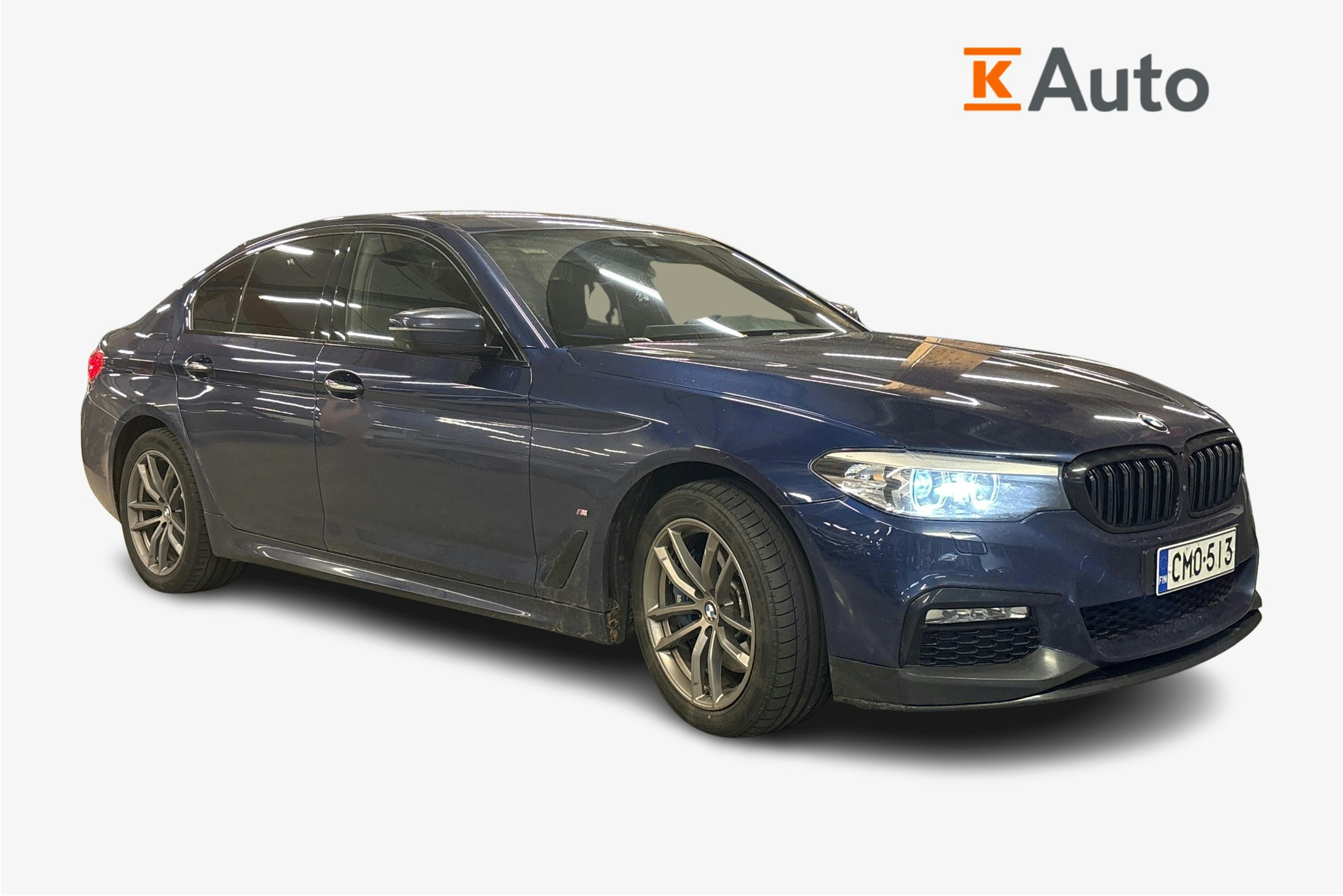 sininen BMW 530 2018 kuva 1.