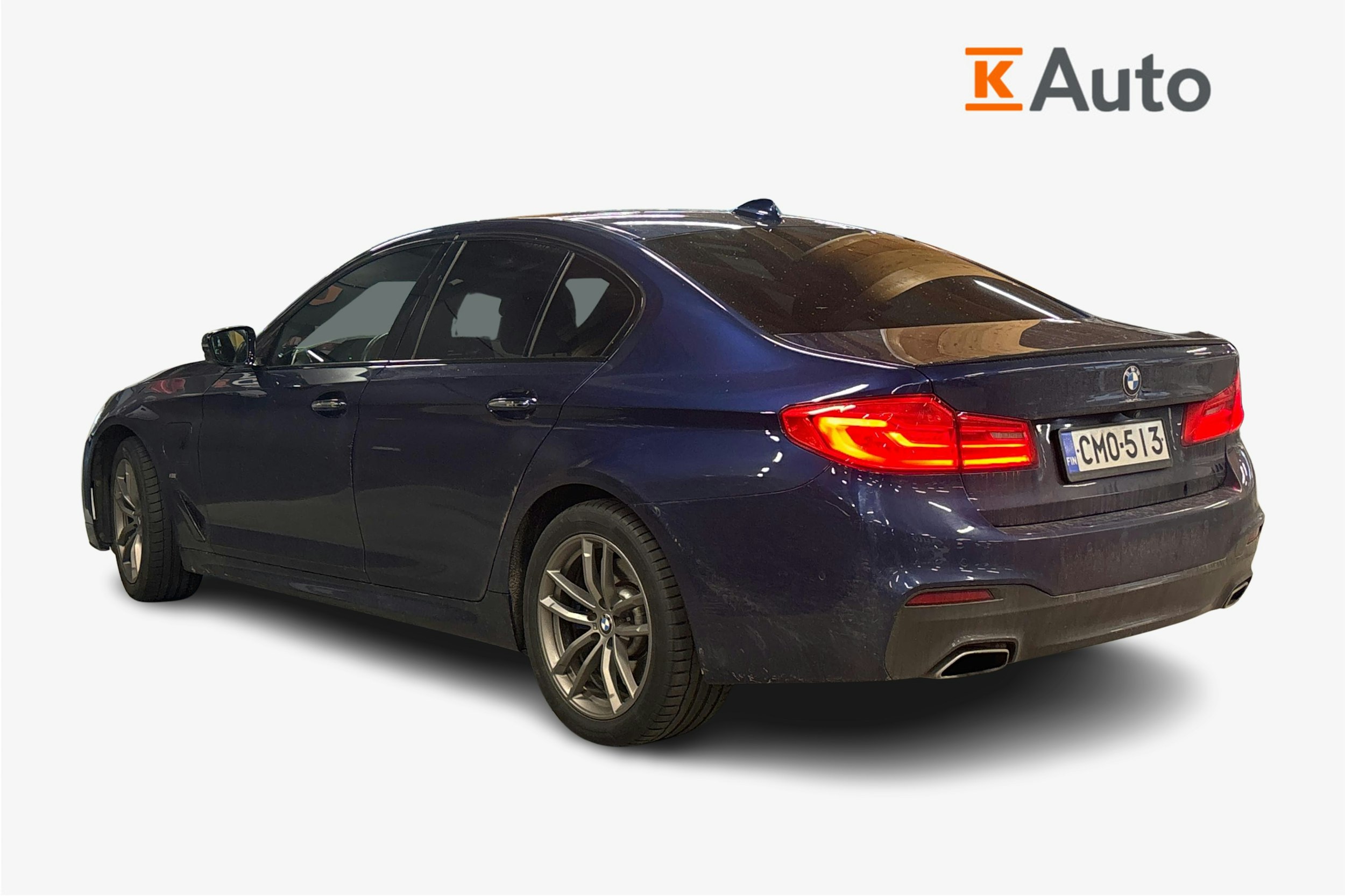 sininen BMW 530 2018 kuva 2.