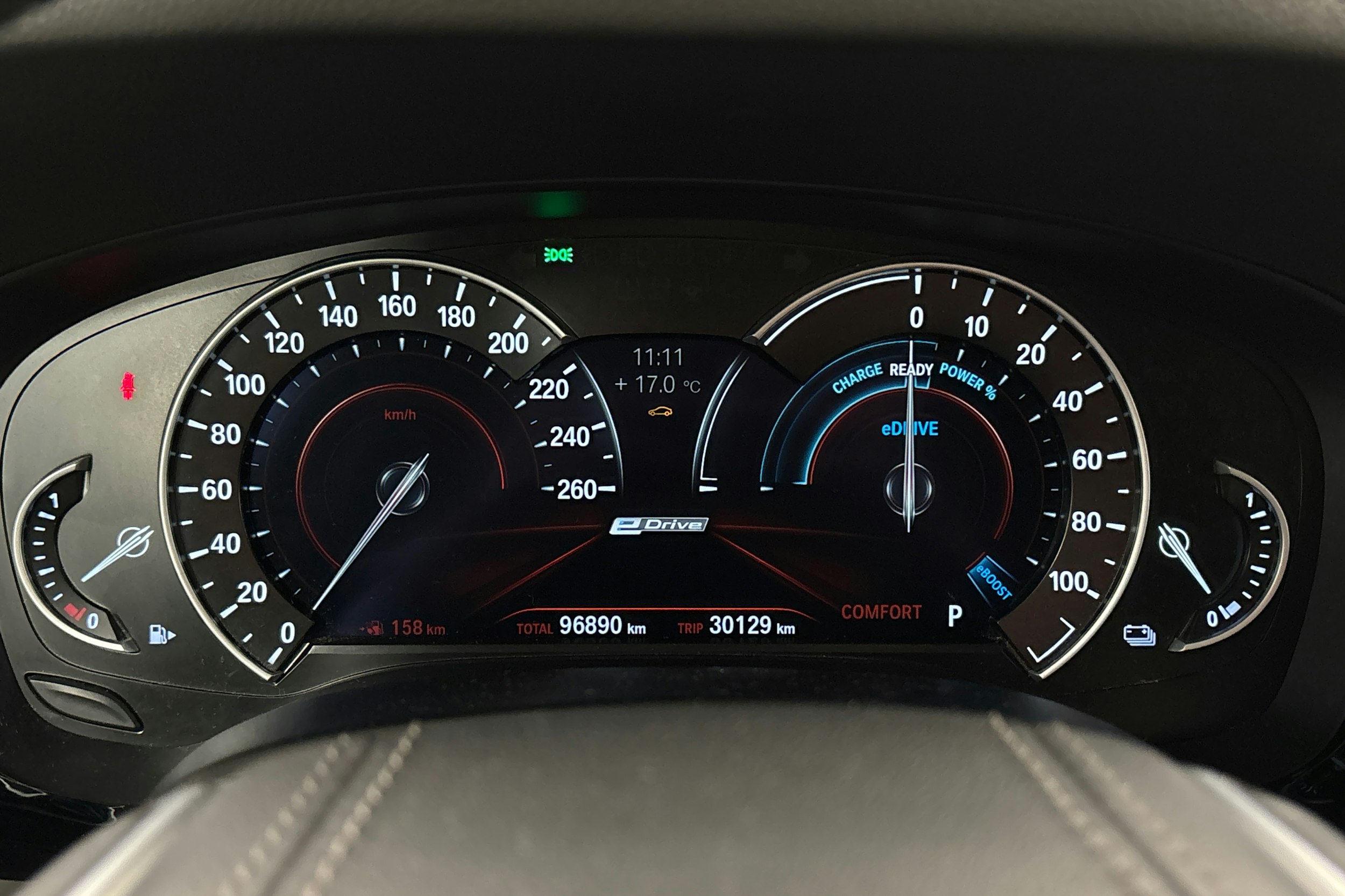 Harmaa BMW 530 2018 kuva 19.