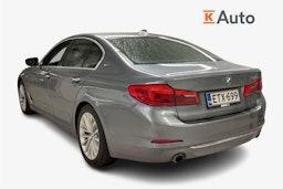 harmaa BMW 530 2018 kuva 2.