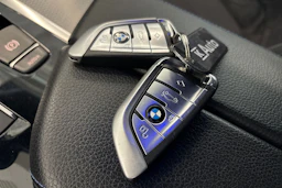 valkoinen BMW 530 2018 kuva 31.