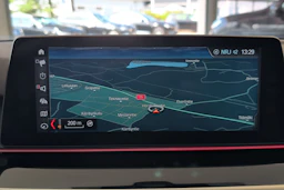 musta BMW 530 2018 kuva 15.