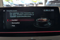 musta BMW 530 2018 kuva 17.