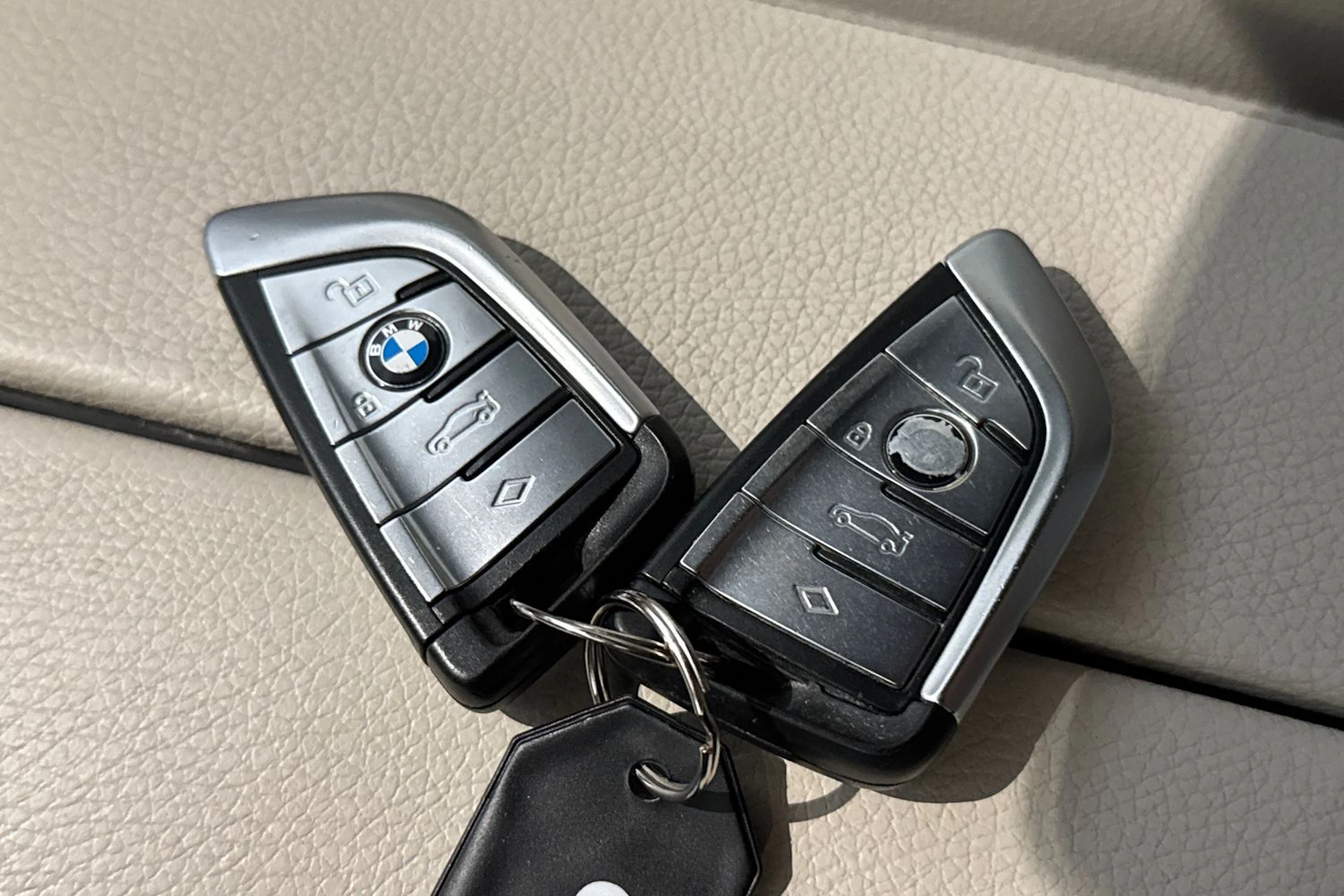 musta BMW 530 2018 kuva 24.
