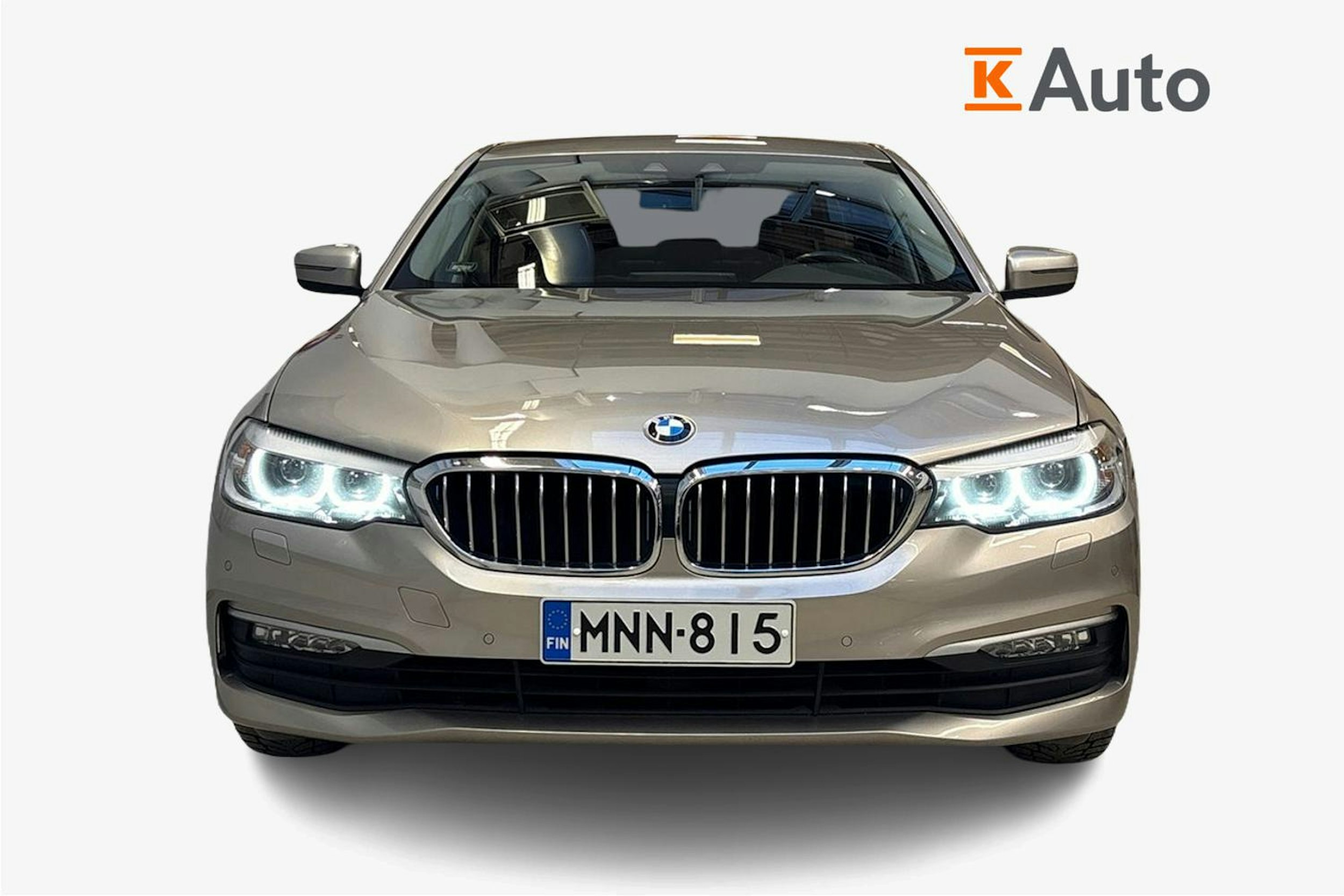 harmaa BMW 530 2018 kuva 4.