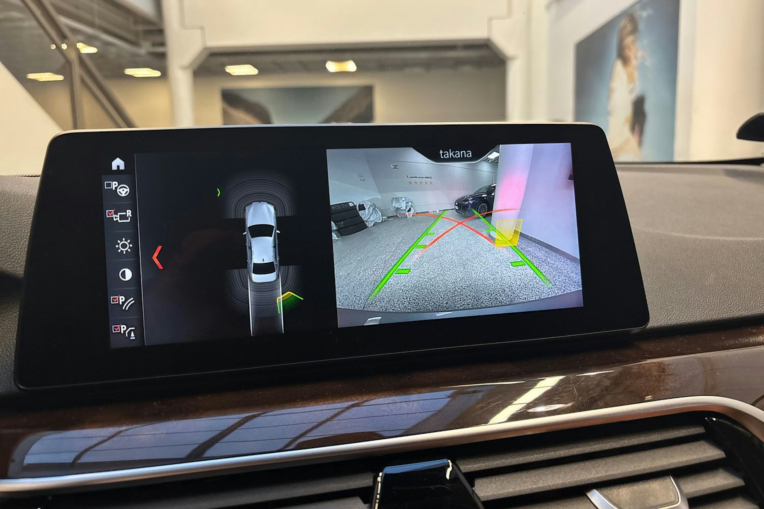 harmaa BMW 530 2018 kuva 17.