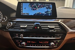 harmaa BMW 530 2018 kuva 18.