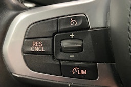 Musta BMW 530 2018 kuva 19.