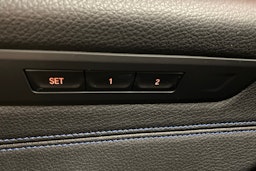 Musta BMW 530 2018 kuva 21.