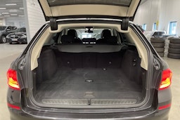 harmaa BMW 530 2018 kuva 15.