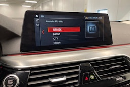 harmaa BMW 530 2018 kuva 17.