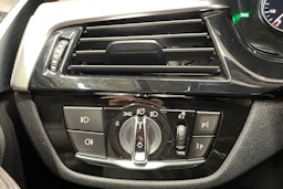 harmaa BMW 530 2018 kuva 23.