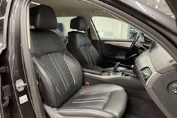harmaa BMW 530 2018 kuva 29.