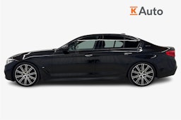 musta BMW 530 2018 kuva 6.
