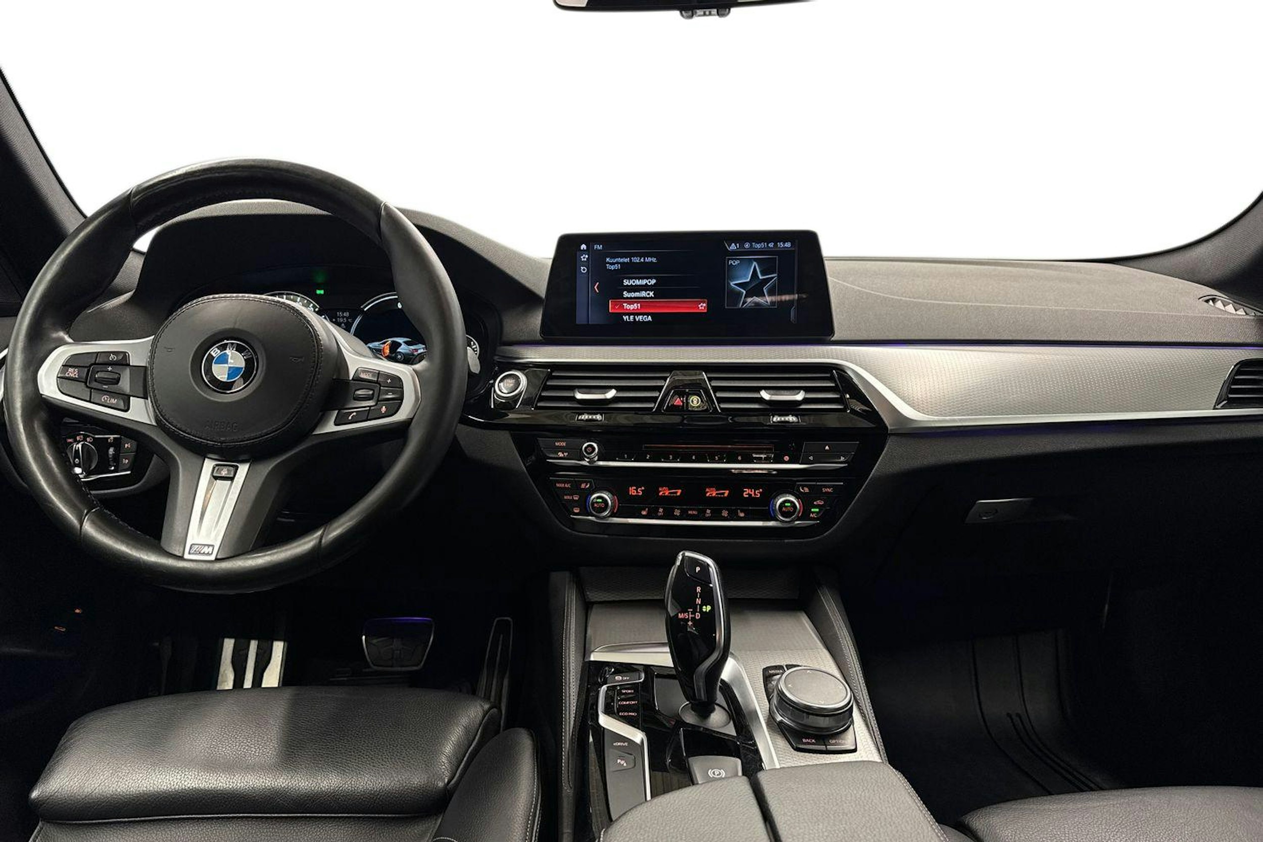 musta BMW 530 2018 kuva 9.