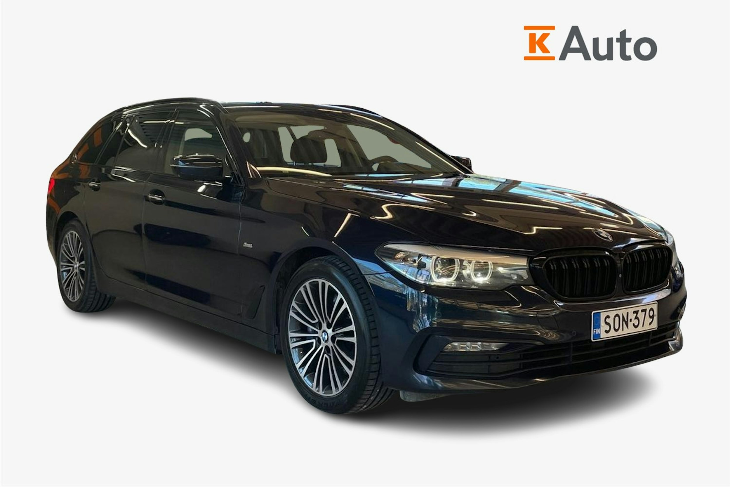 Sininen BMW 530 2017 kuva 1.