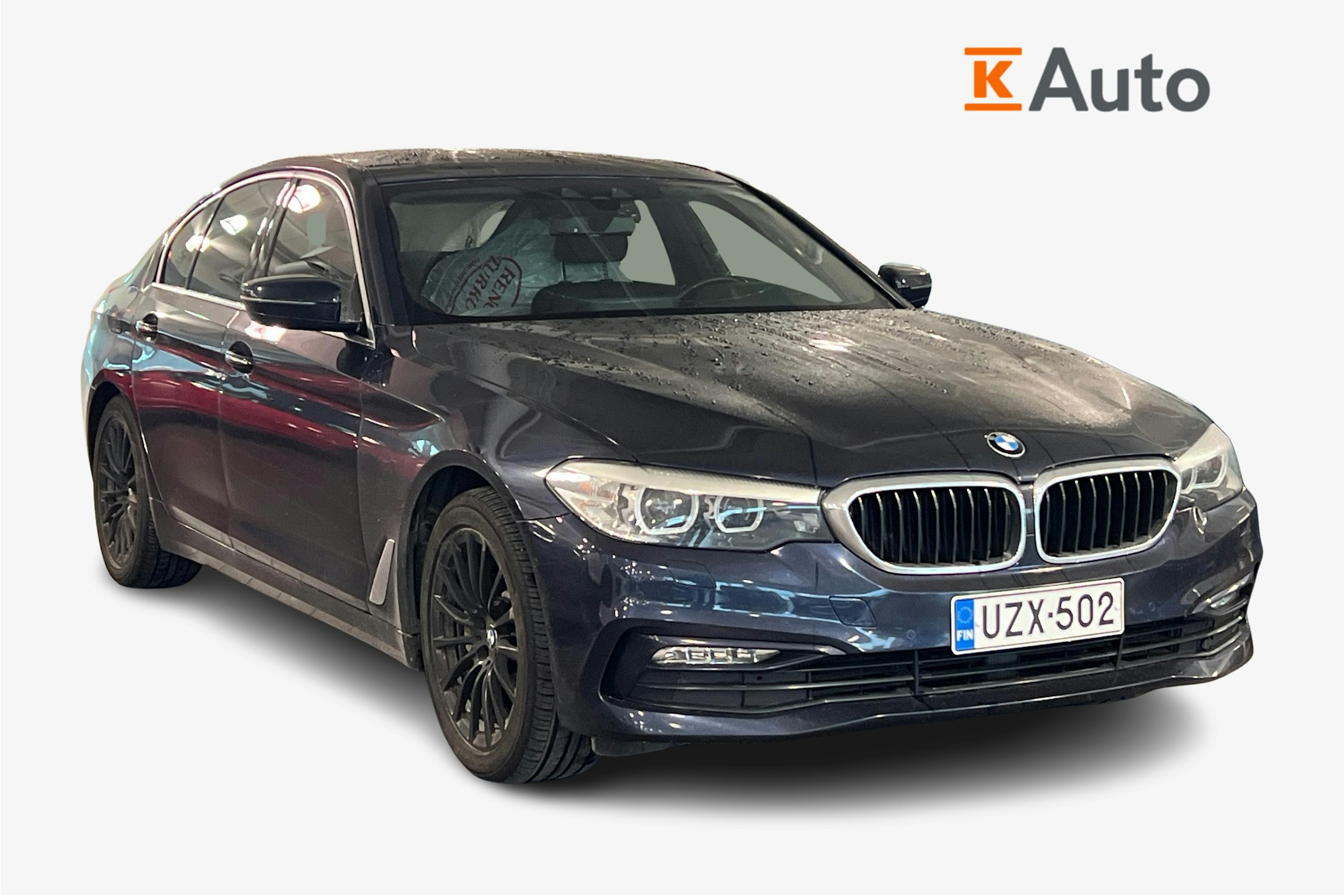 Sininen BMW 530 2018 kuva 1.