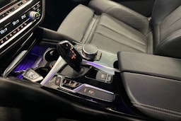 Sininen BMW 530 2018 kuva 21.