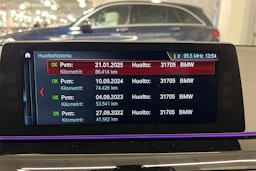 Sininen BMW 530 2018 kuva 24.