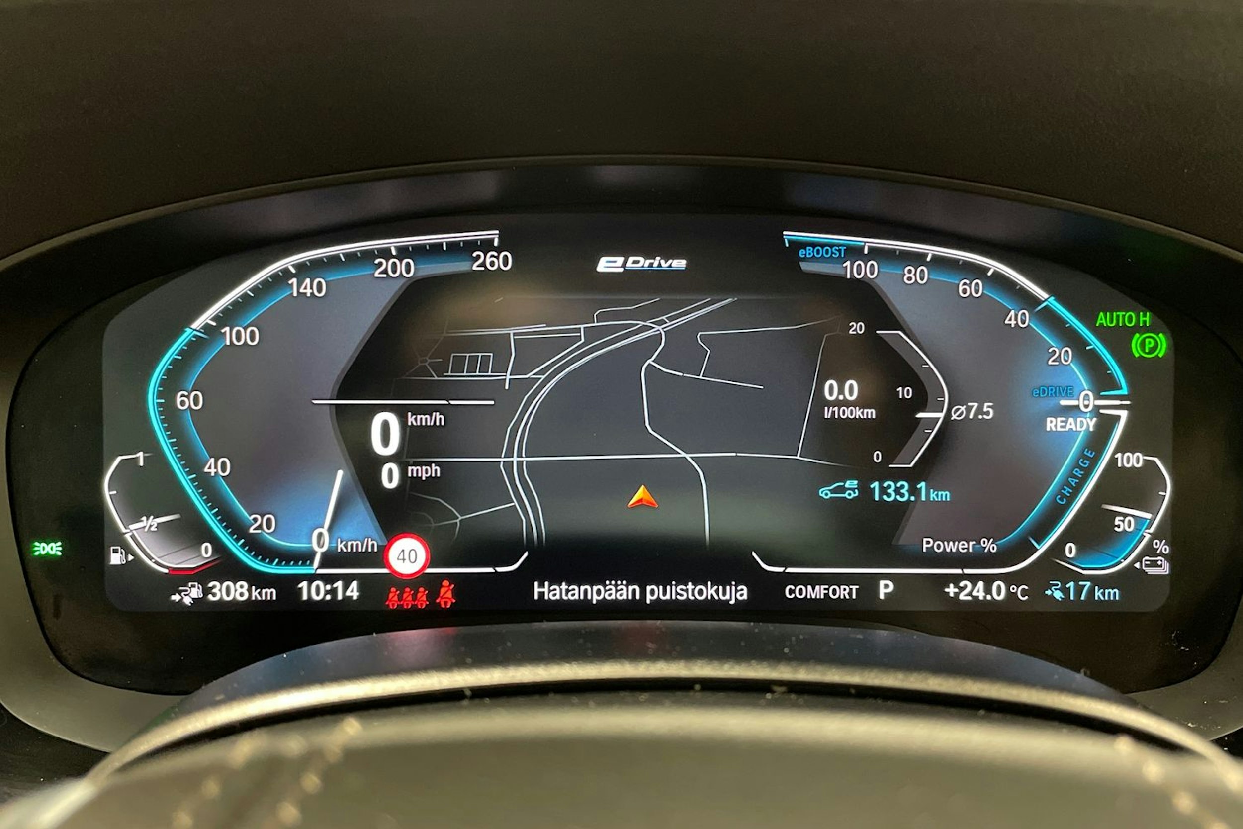musta BMW 530 2019 kuva 16.