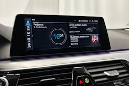 musta BMW 530 2020 kuva 23.