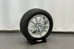 sininen BMW 530 2020 kuva 30.