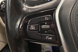 musta BMW 530 2019 kuva 17.