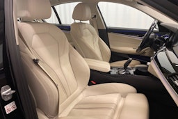 musta BMW 530 2019 kuva 25.