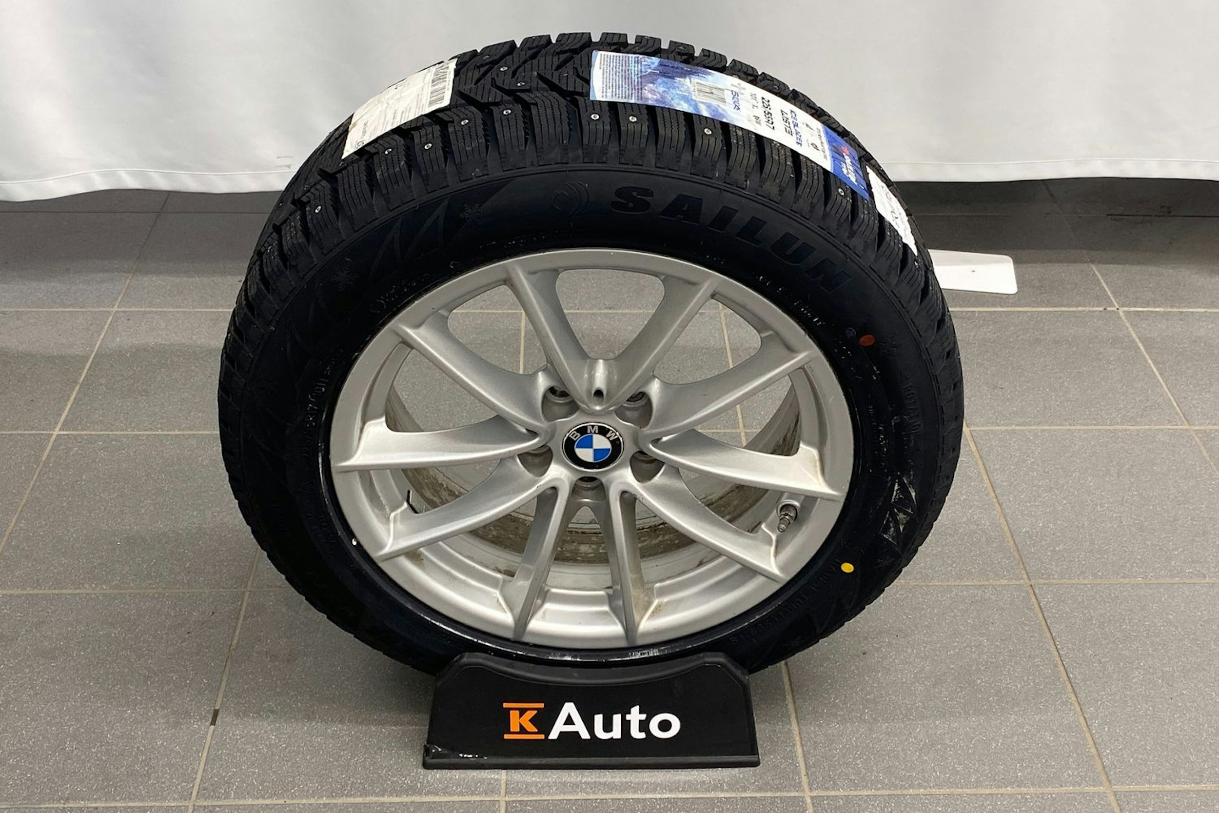musta BMW 530 2019 kuva 29.