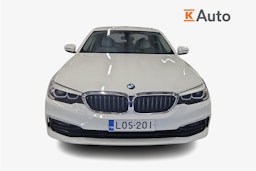 Valkoinen BMW 530 2019 kuva 5.
