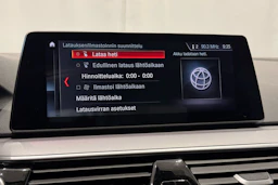 valkoinen BMW 530 2019 kuva 23.