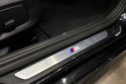musta BMW 530 2019 kuva 16.