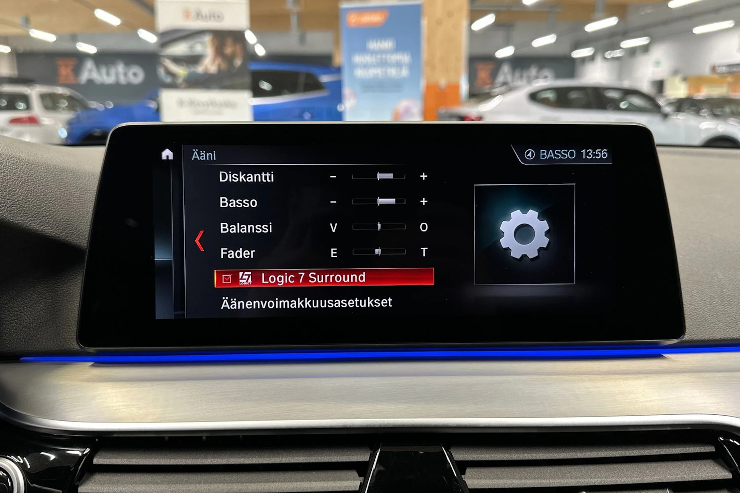musta BMW 530 2019 kuva 20.