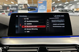 musta BMW 530 2019 kuva 22.