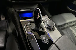 musta BMW 530 2019 kuva 26.