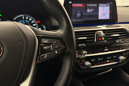 musta BMW 530 2019 kuva 18.
