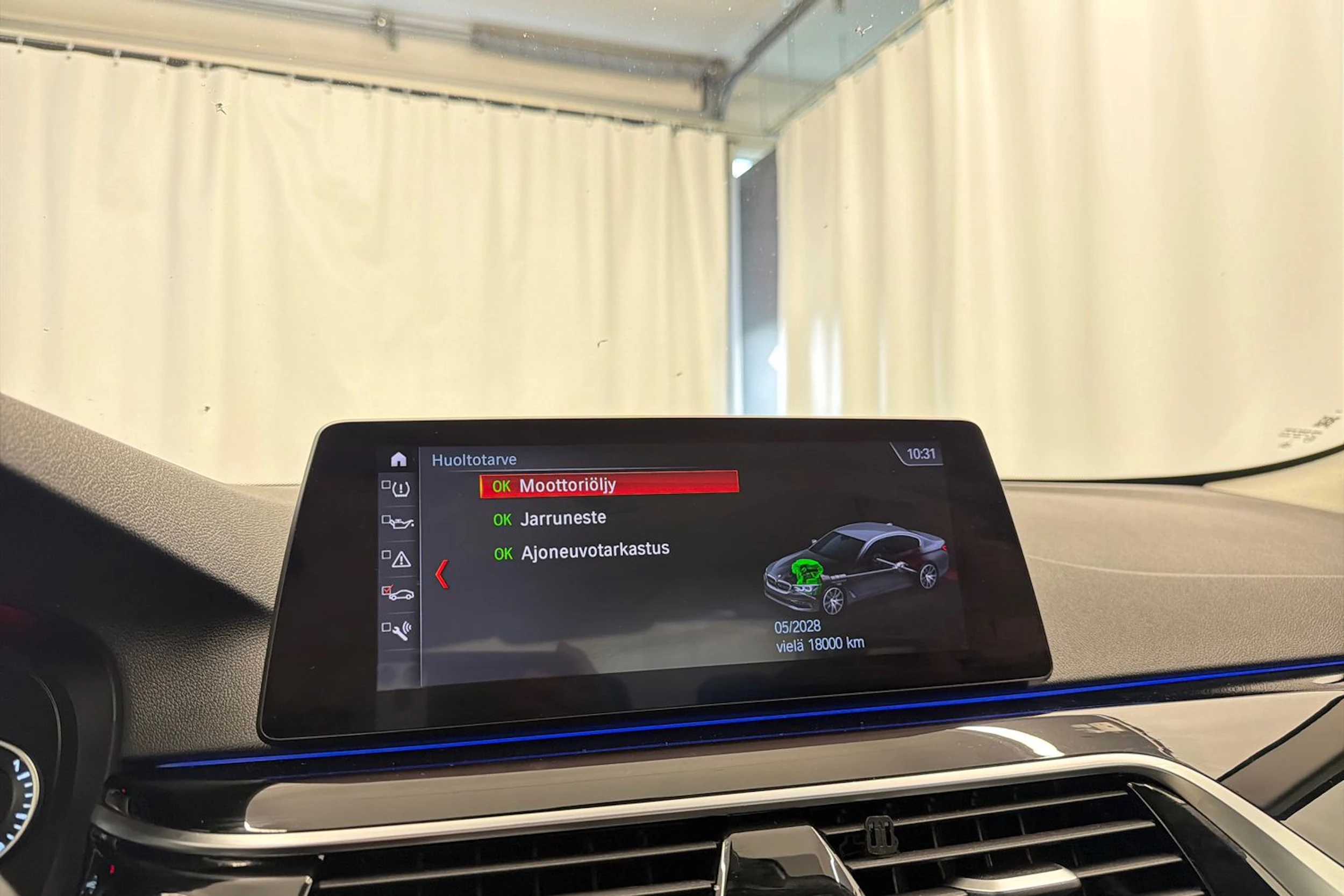 musta BMW 530 2019 kuva 21.