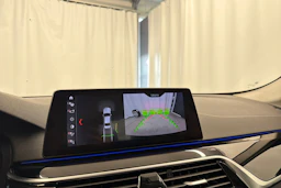 musta BMW 530 2019 kuva 23.