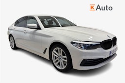 valkoinen BMW 530 2019 kuva 1.