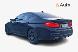 musta BMW 530 2019 kuva 2.