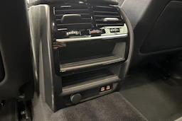 musta BMW 530 2020 kuva 26.