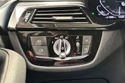 musta BMW 530 2020 kuva 25.