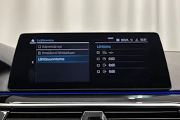 musta BMW 530 2020 kuva 19.
