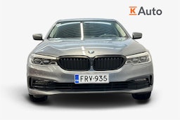 harmaa BMW 530 2020 kuva 5.