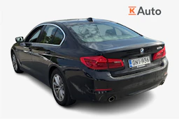musta BMW 530 2020 kuva 2.